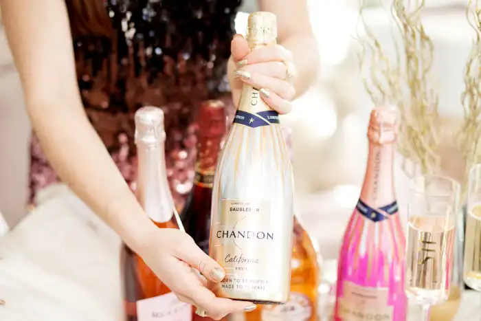 Đặc Điểm Của Rượu Champagne